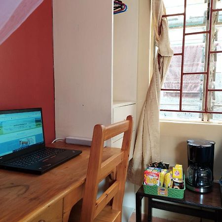 Mdawida Homestay Найроби Екстериор снимка